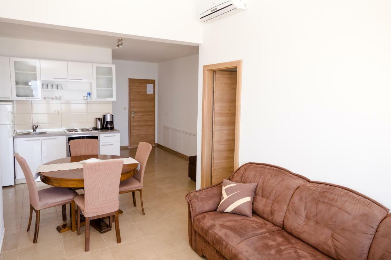 Apartments Bandalo Подстрана Экстерьер фото